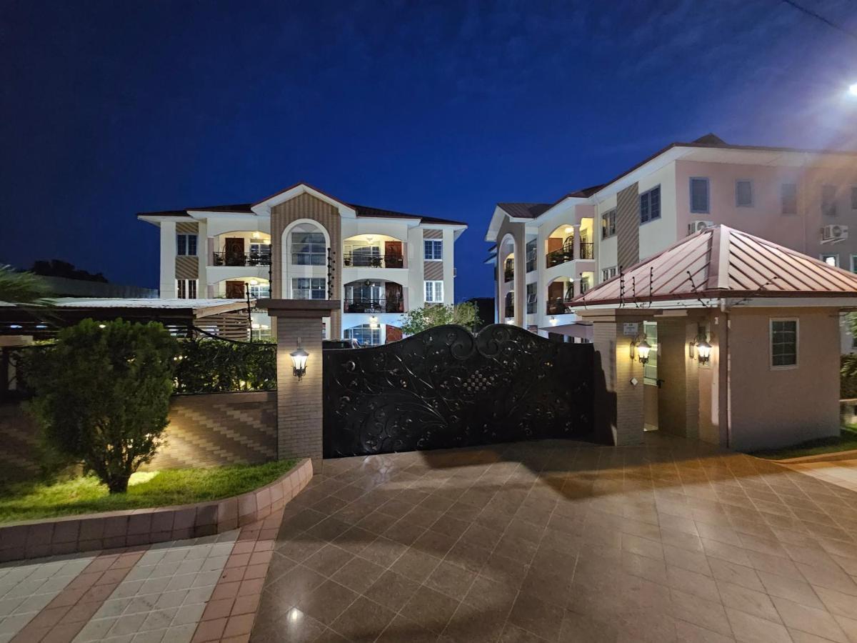 Ibranad Apartments Accra Esterno foto