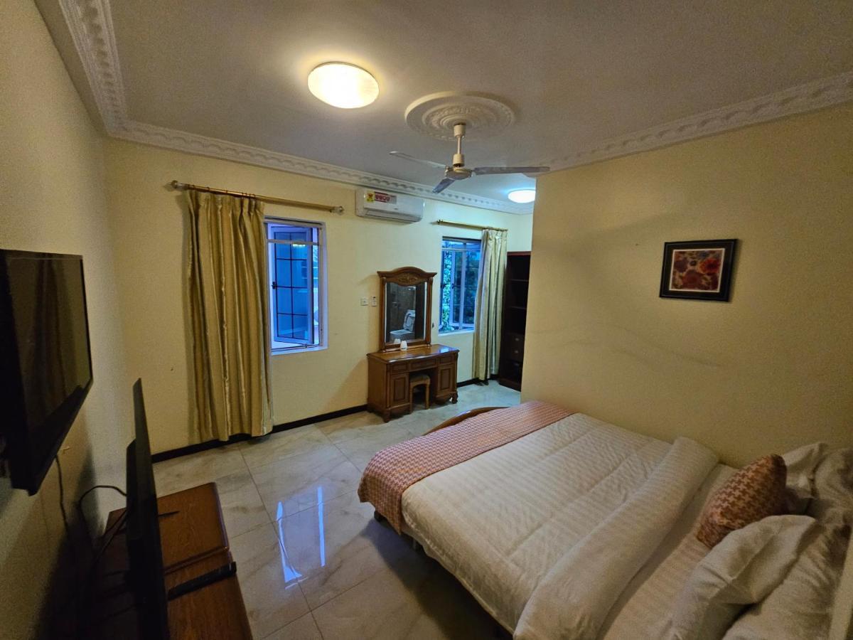 Ibranad Apartments Accra Esterno foto