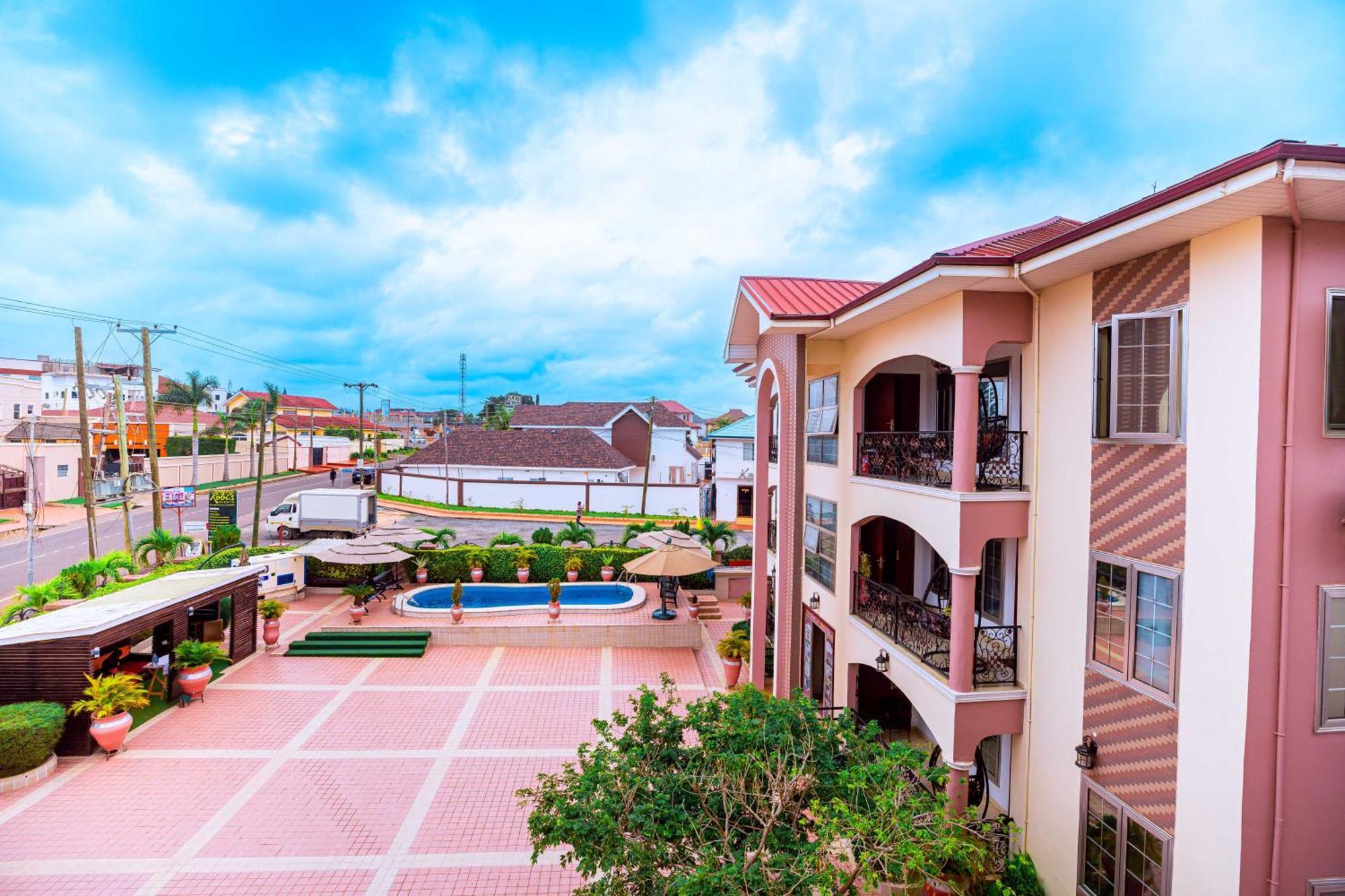 Ibranad Apartments Accra Esterno foto