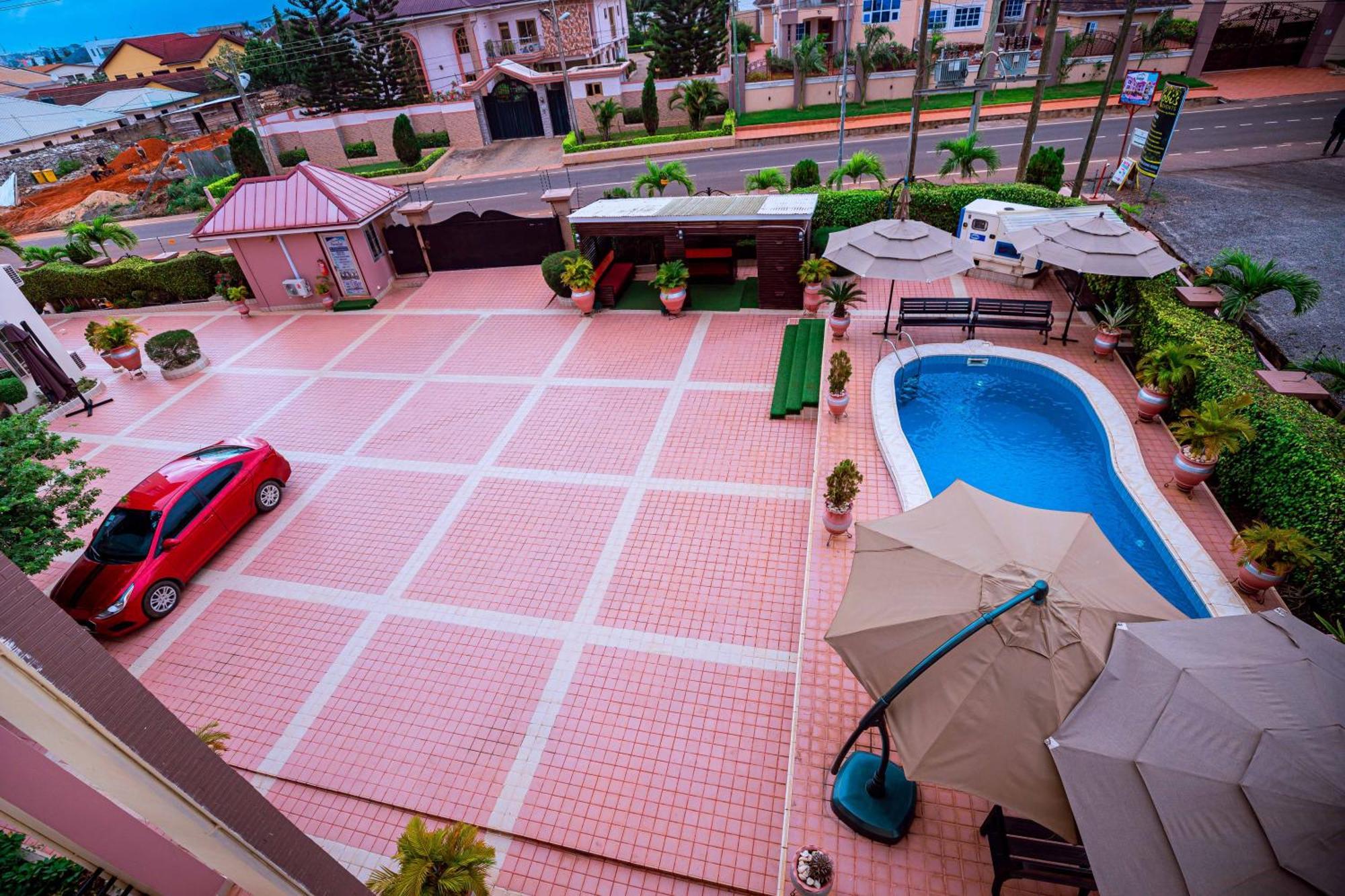 Ibranad Apartments Accra Esterno foto