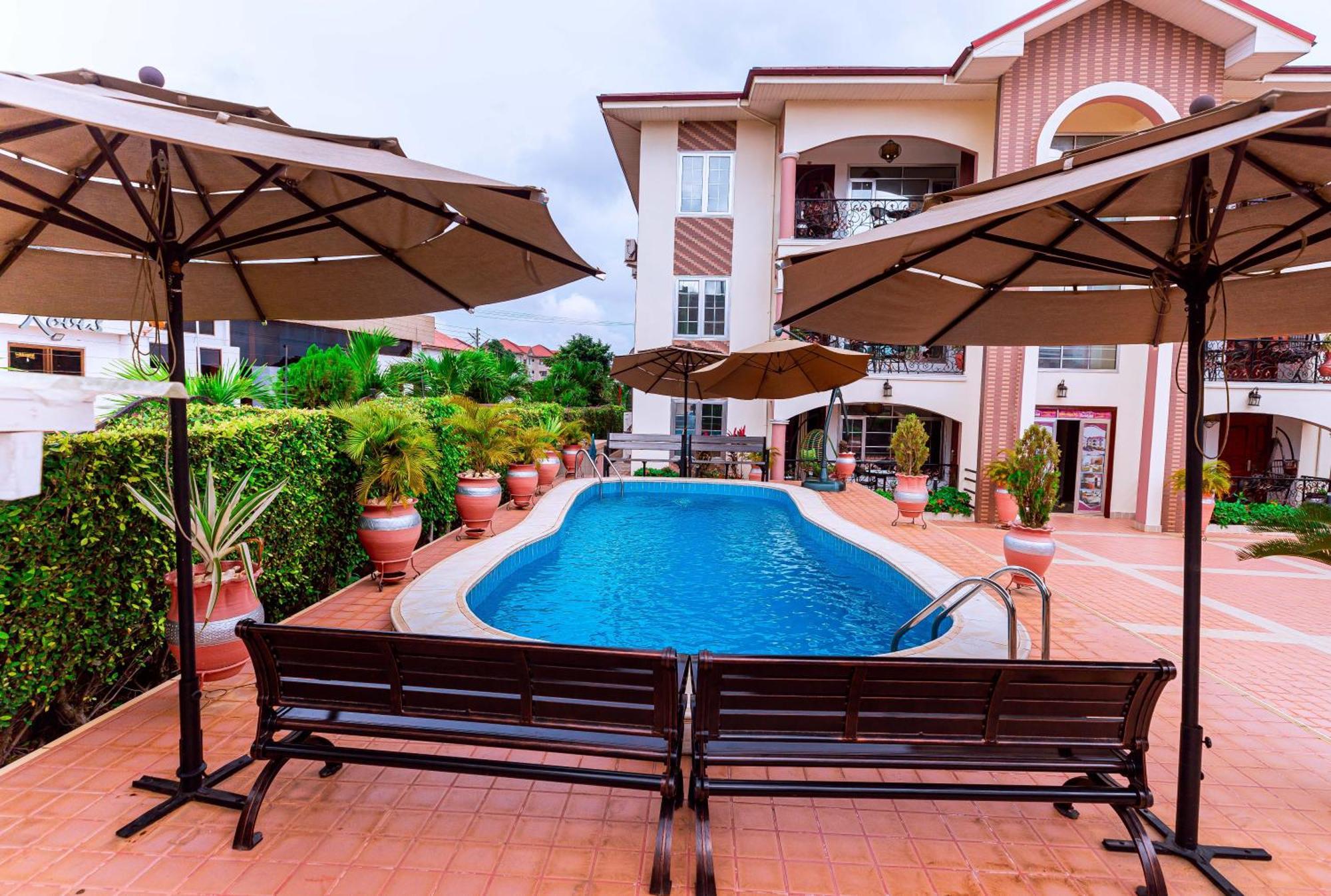 Ibranad Apartments Accra Esterno foto